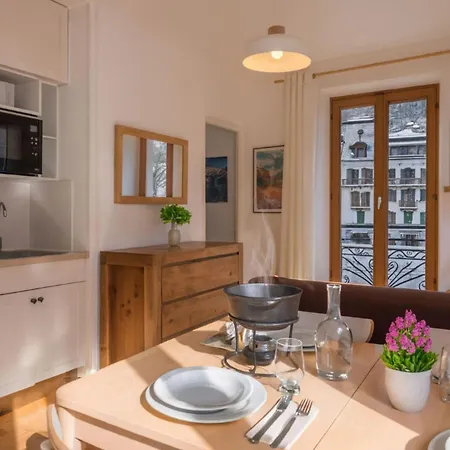 Charming Flat Right In The Centre * Chamonix