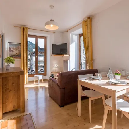 Apartment Charming Flat Right In The Centre Chamonix